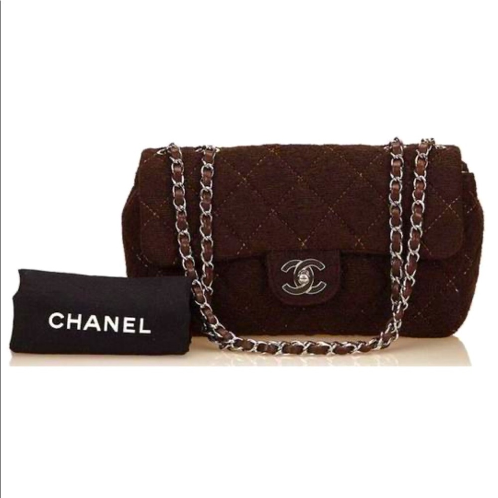 CHANEL 2.55 Reissue Classic Single Flap Quilted Fabric